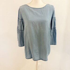 J Jill Petite Denim Blue Smocked Bell Sleeve Chambray Top Size PL
